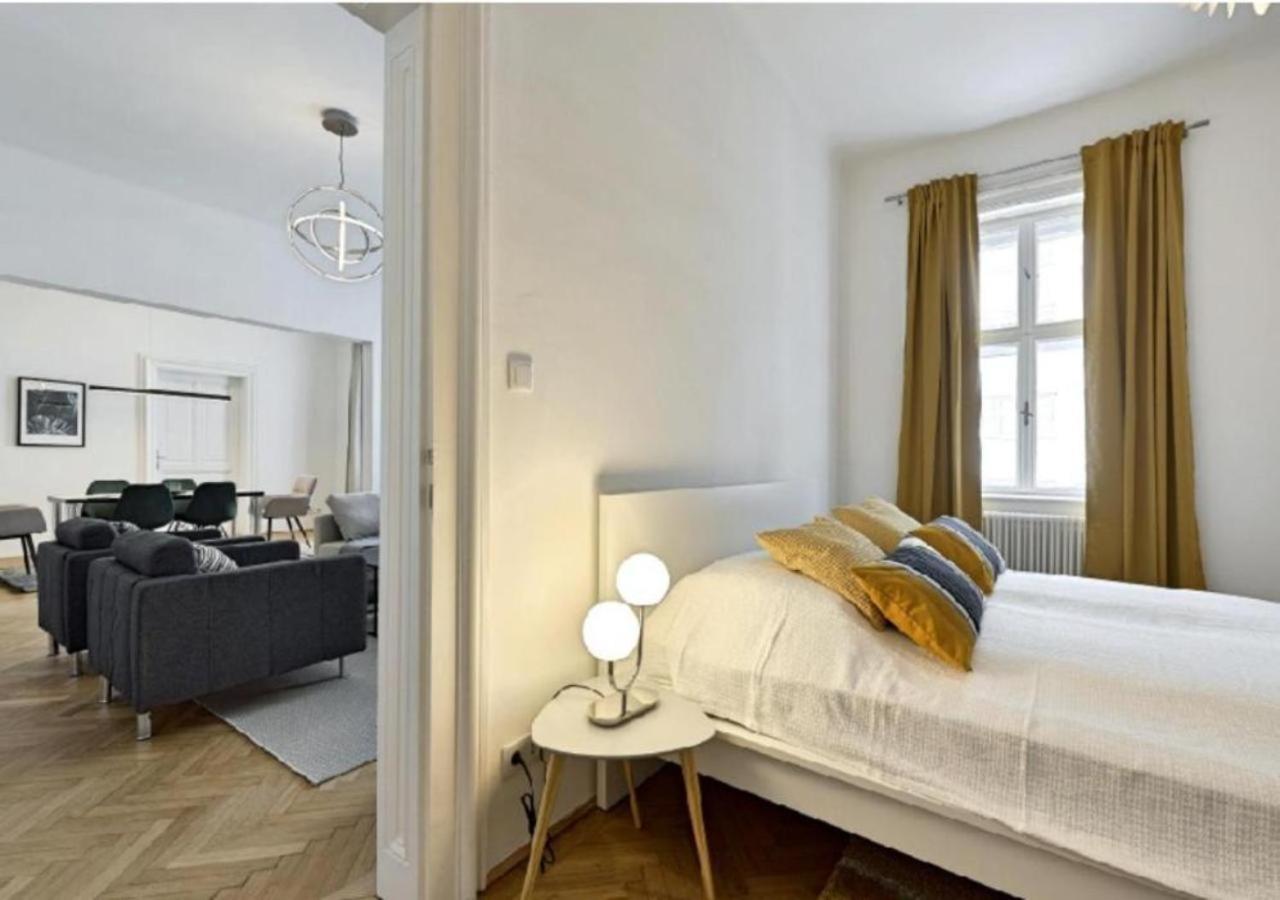 Luxurious, 2 Min To Casino And Roemertherme Baden Exterior foto